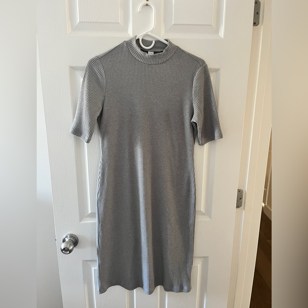 Old Navy Bodycon Gray Dress